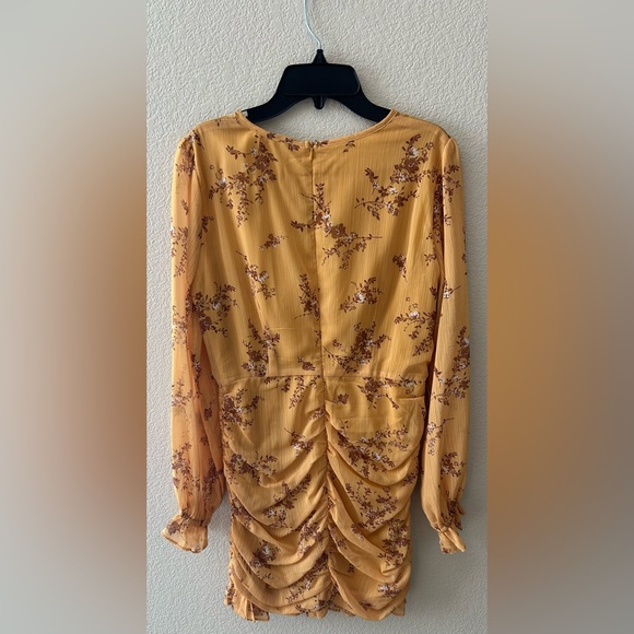 Vici Collection Floral Ruched Long Sleeve Minidress In Mustard Size Medium - Picture 7 of 10